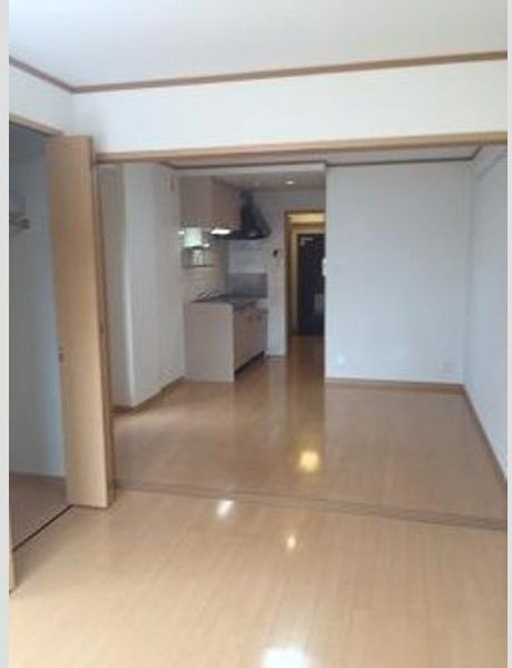 エクセラン　本願寺の洋室