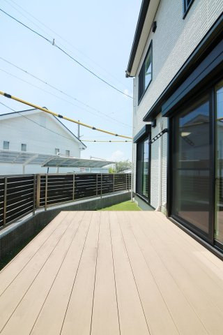 大府市北山町1丁目住宅のバルコニー