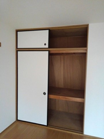 ドリームタウンＢ　　刈谷市近郊の賃貸はクラスホーム刈谷店の収納|こまごまとしたものを収納できそうですね