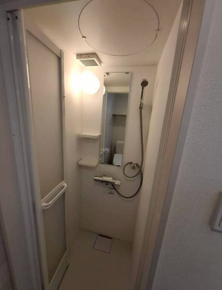 グランピエール平井の浴室