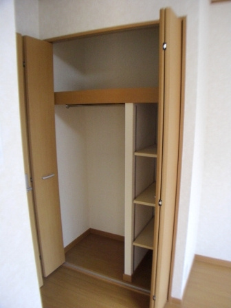 パレットハウスの収納|たっぷりとした収納スペースです