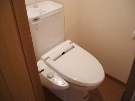 パレットハウスのトイレ|清潔感のあるトイレです