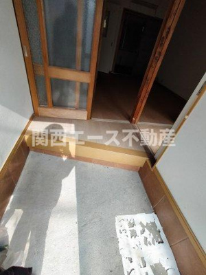 【玄関】 | 稲葉４丁目貸家