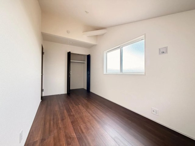 練馬区石神井台8丁目　長期優良住宅　太陽光発電システム　ゆとりの邸の洋室