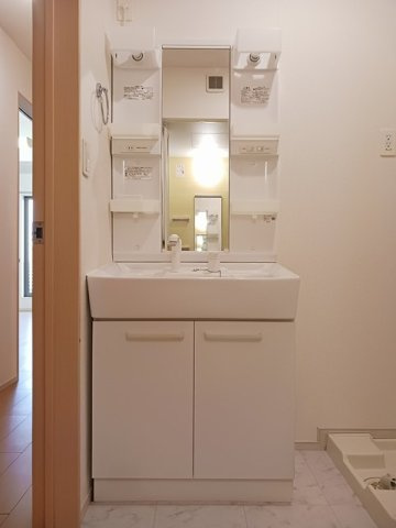 フィオーレ・カナンＡの洗面所