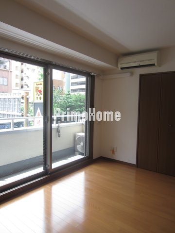 ローズマンションミヤハラの洋室