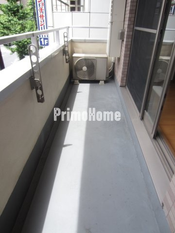 ローズマンションミヤハラのバルコニー