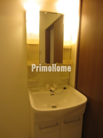 ローズマンションミヤハラの洗面所