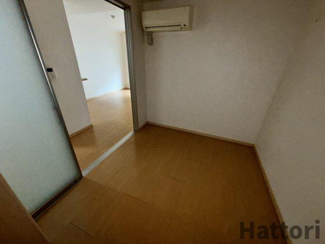 スローハスコートの内装