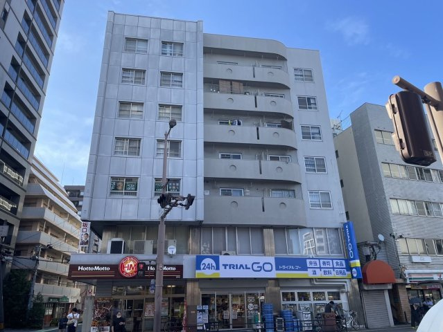 福岡市城南区別府３丁目の賃貸マンションの外観