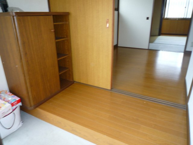 【玄関】 | 伊孑志2丁目平屋貸家