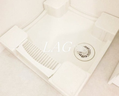 【設備】 | メゾン・ド・クララ | 室内洗濯機置き場です。