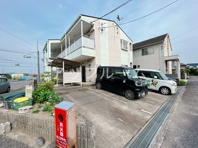 メゾン・マ・シャンブルの駐車場