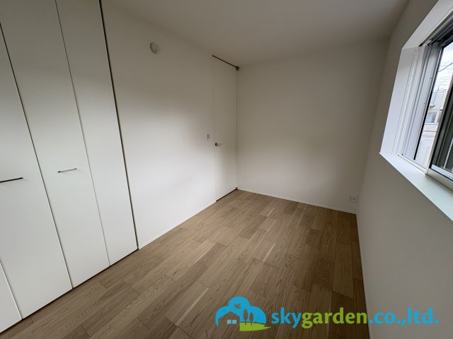 藤沢市大庭6期　新築戸建　全２棟A号棟の洋室|明るい洋室です