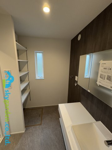 藤沢市大庭6期　新築戸建　全２棟A号棟の脱衣所|洗面脱衣室