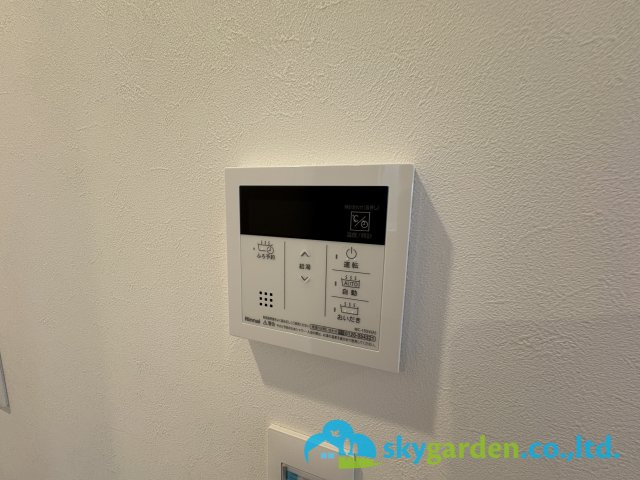 藤沢市大庭6期　新築戸建　全２棟A号棟の設備|給湯スイッチパネル