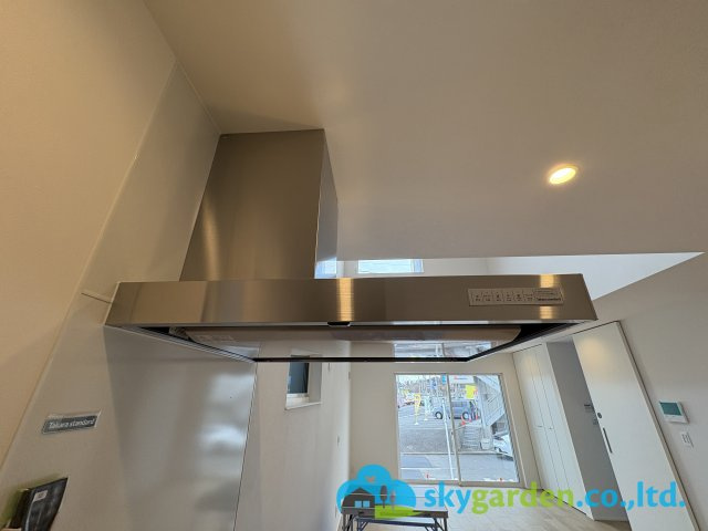 藤沢市大庭6期　新築戸建　全２棟A号棟のキッチン|キッチン換気扇