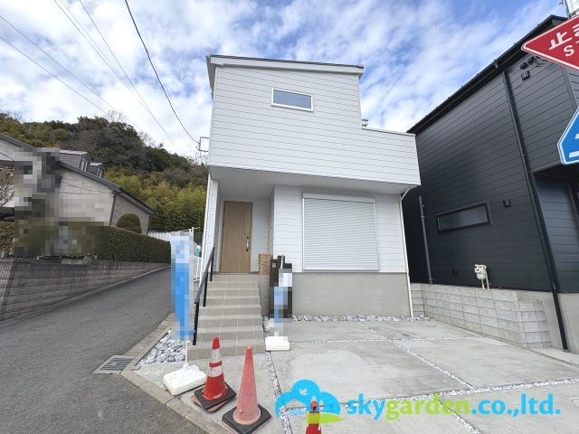藤沢市大庭6期　新築戸建　全２棟A号棟の外観|南西角で開放感良好です