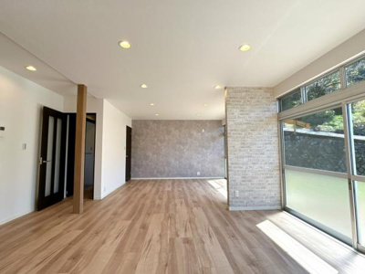 【居間・リビング】 | 下松市藤光町２丁目戸建