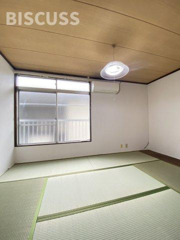 三国ヶ丘ハイツB棟の和室