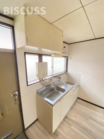 三国ヶ丘ハイツB棟のキッチン