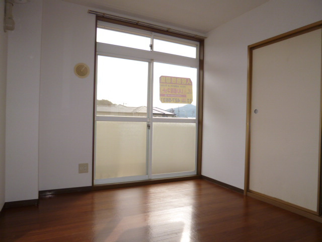 グリーンハウスおがわの洋室