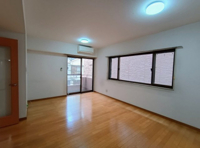 【居間・リビング】 | 翠鴎館（すいおうかん）