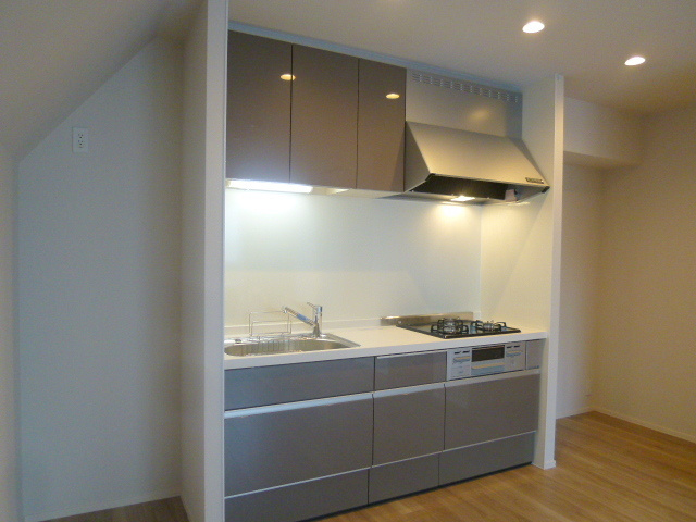 メゾンドスリジェのキッチン|★ガス３口システムキッチン★