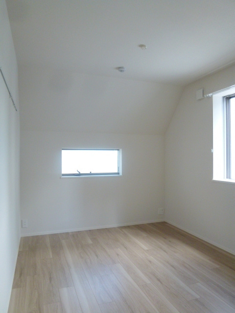 メゾンドスリジェの寝室|★キレイなフローリングのお部屋です★