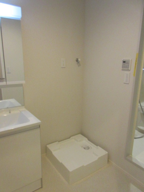 メゾンドスリジェの内装|★室内洗濯機置場★