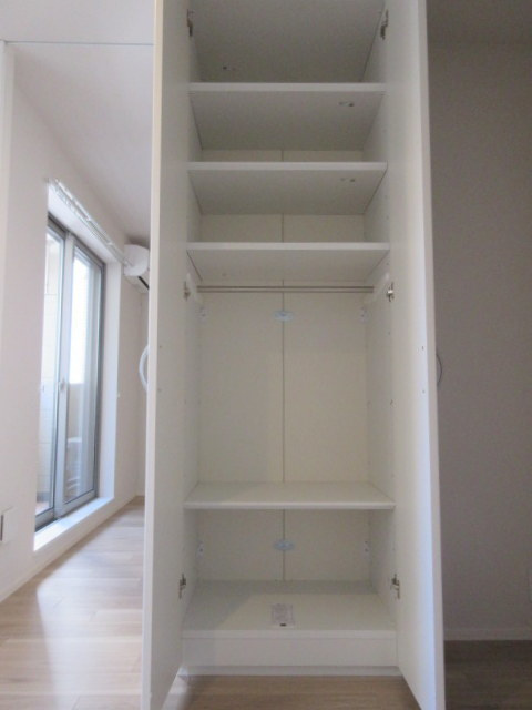 メゾンドスリジェの設備|★可動式クローゼット★