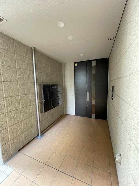 メゾンドスリジェのロビー|★エントランス★