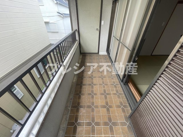 ひだまりとそよ風のファミーユのバルコニー