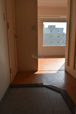 【玄関】 | 靭公園プライマリーワン