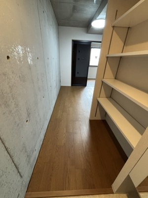 【玄関】 | Flower Garden Neyagawa