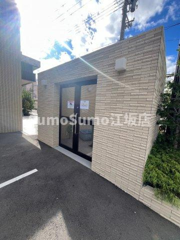 スプランディッド新大阪Ⅴのエントランス|建物の内部です