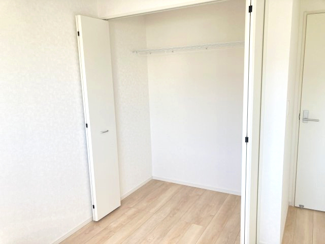 クレイドルガーデン高崎市箕郷町上芝第8　1号棟の収納|2階洋室２収納です