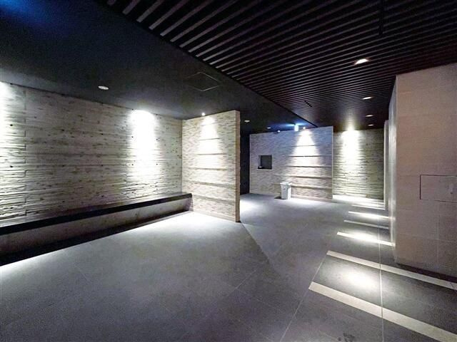 Ｓ－ＦＯＲＴ江坂垂水町のロビー