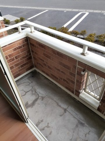 【バルコニー】