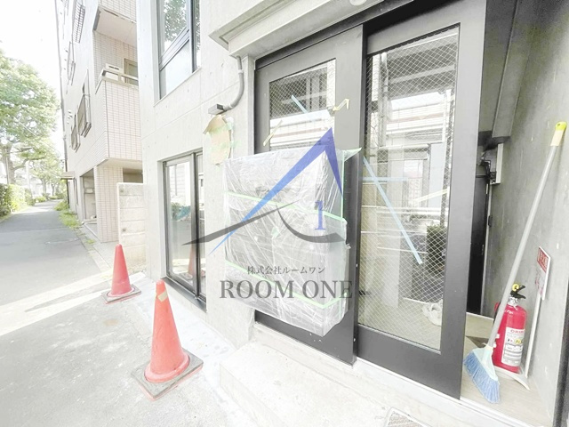 プレミア八幡山のエントランス|エントランスです。