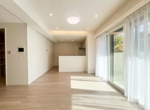 ビューリッシュ港北ニュータウンアジュリーヌの居間・リビング|利便性と住み心地を重視するファミリーに是非ご覧いただきたいお部屋です。