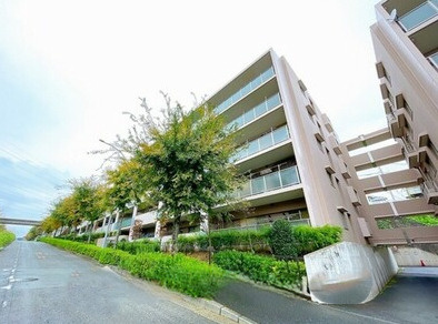 ビューリッシュ港北ニュータウンアジュリーヌ