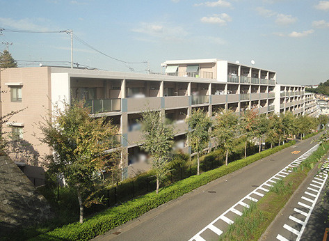 ビューリッシュ港北ニュータウンアジュリーヌの外観|４LDK｜最寄り駅まで徒歩圏マンション　横浜市営グリーンライン　北山田駅徒歩10分