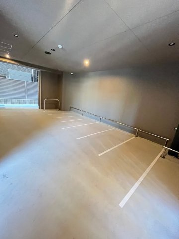 ズーノクルーズ江坂のロビー