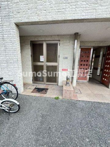 ＮＬＣ新大阪のエントランス