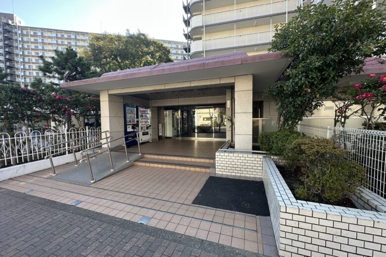木場サニータウンのエントランス|木場サニータウン：徒歩圏内にスーパーやコンビニ等があり生活住環境良好！