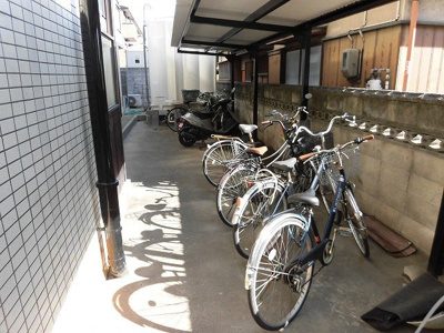 【その他】 | マンション常磐 | 自転車置き場です