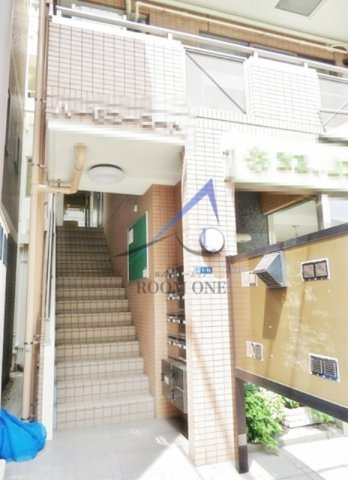 ハーモニーコートのエントランス|エントランスです。