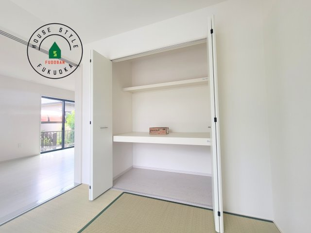 福岡市早良区内野5丁目第2-1棟（1号棟）の内観：施工例|大きなスペースがあり、収納には困りません。