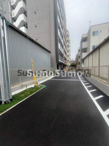 アドバンス神戸ウィステリアパークの駐車場|駐車場に車を止められます